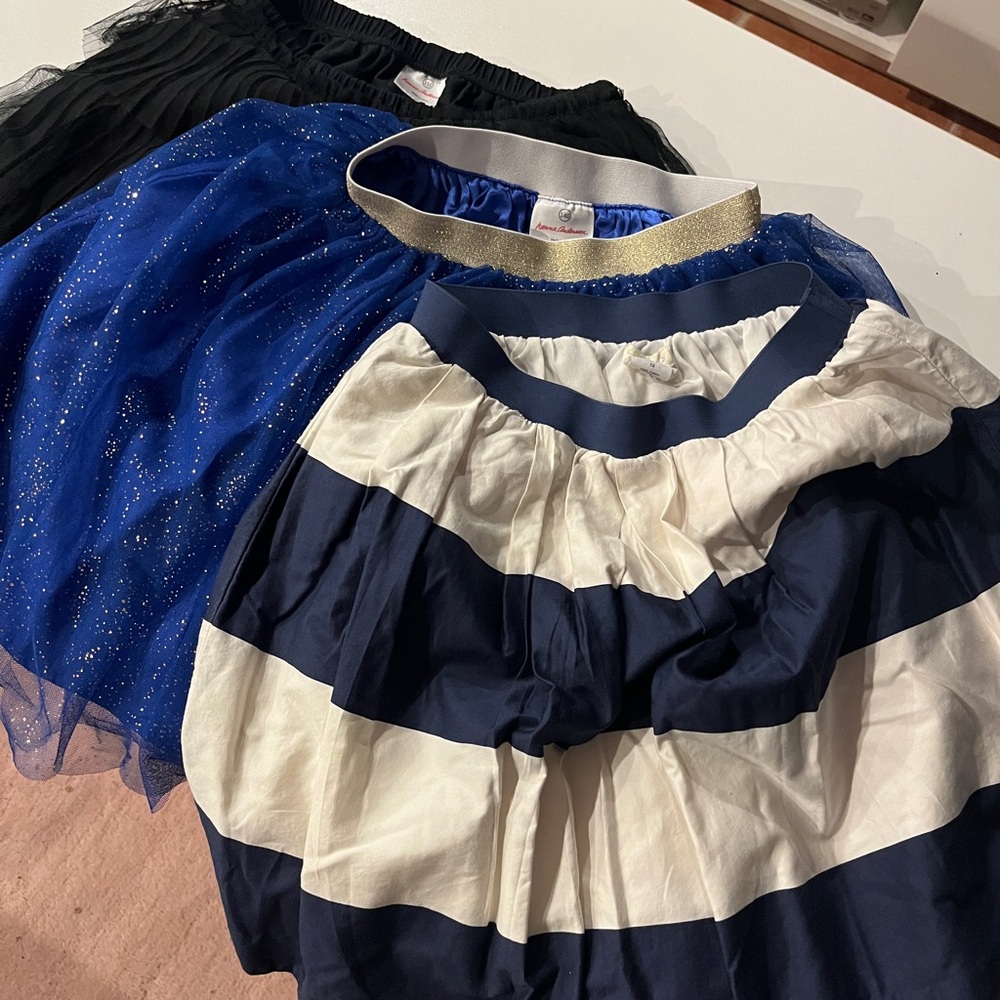 Elegant Black and Blue Skirt with Versatile Style